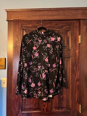LuLaRoe Amber Black Hoodie with Pink & Purple Floral Print